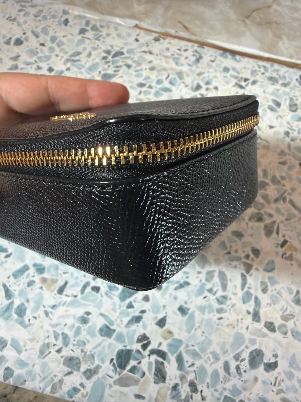 Coach Black Crossgrain Leather Travel Jewelry Case Zip Box Gold Hardware - Picture 5 of 5